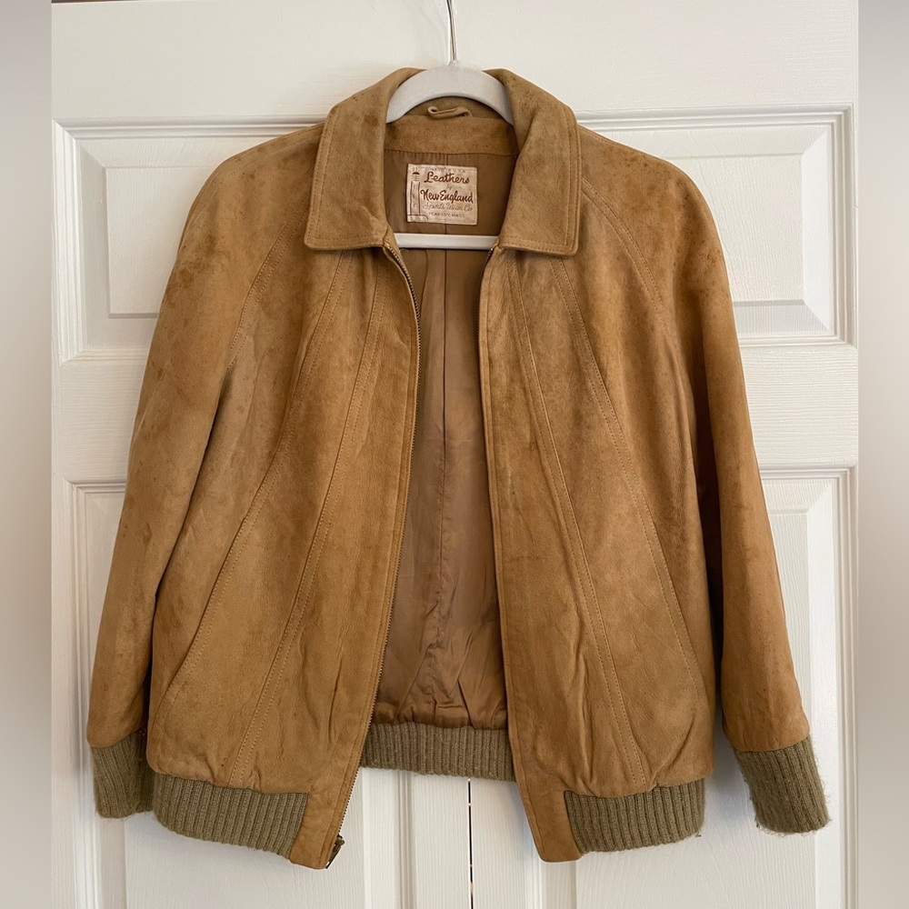 Vintage Tan Suede Bomber Jacket with Ribbed Cuffs